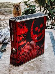 Xbox 360 Slim 250GB (Edição Limitada: gears of war) - Microsoft (USADO)